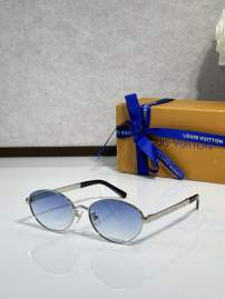 Picture of Louis Vuitton Sunglasses _SKUfw76439535fw